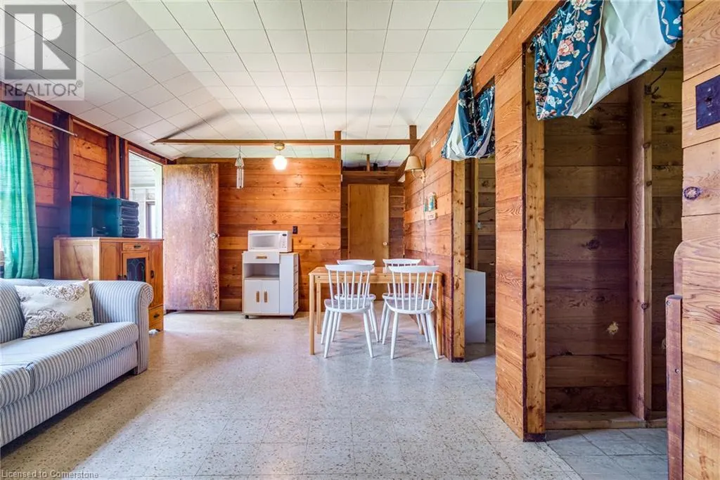 845 LAKESHORE Road