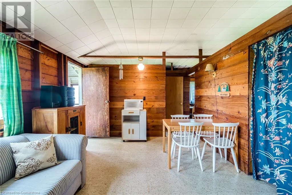 845 LAKESHORE Road