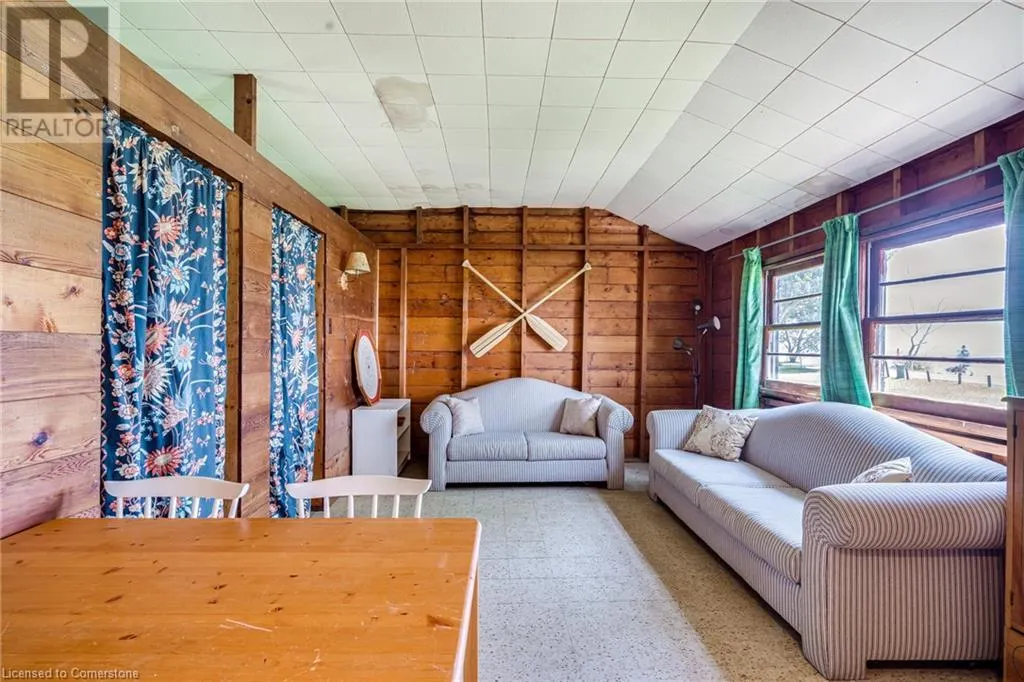 845 LAKESHORE Road