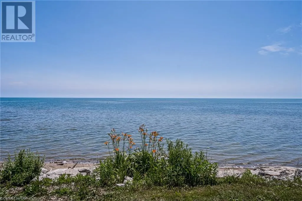 845 LAKESHORE Road