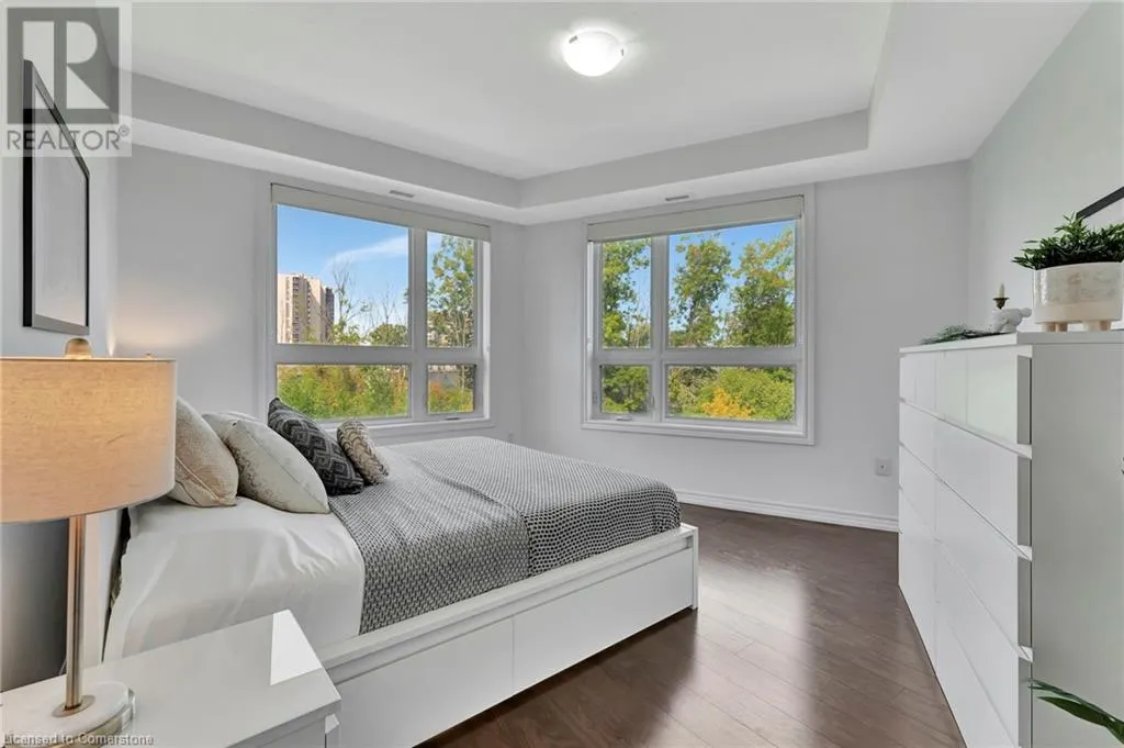 125 SHOREVIEW Place Unit# 322, #322