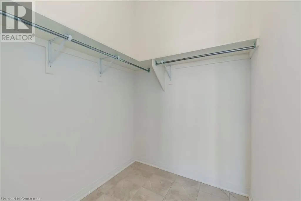 3262 CRYSTAL DRIVE