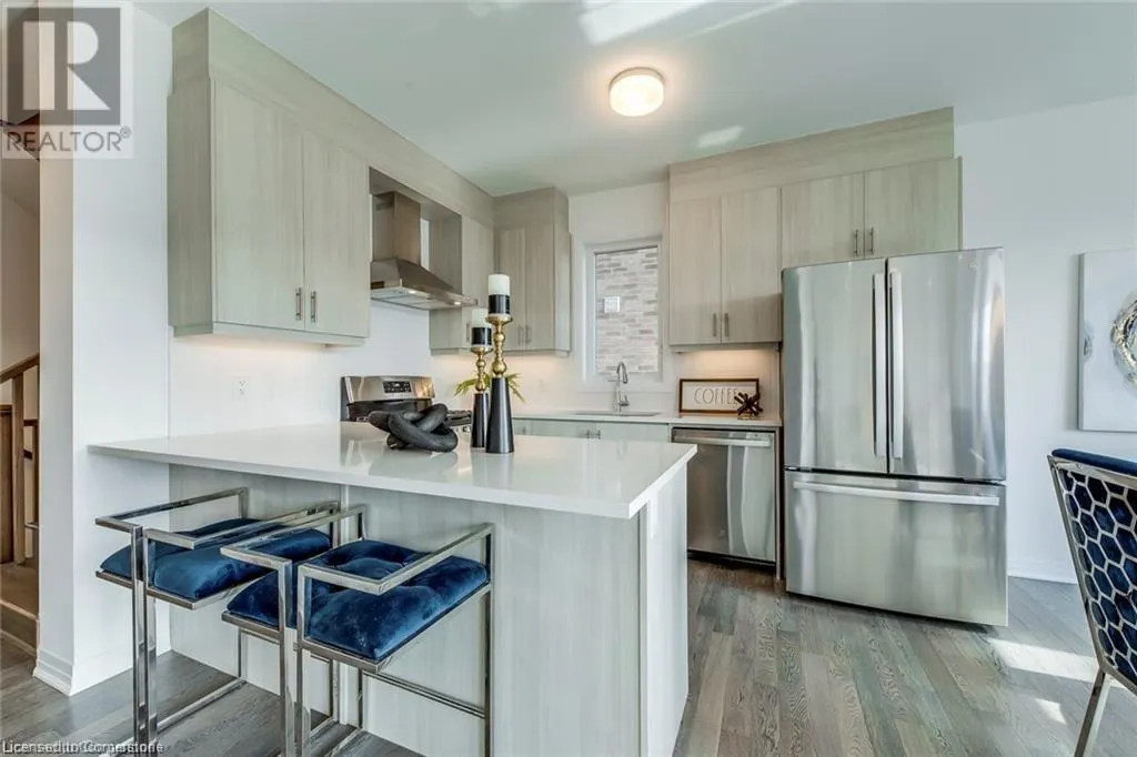 3262 CRYSTAL DRIVE