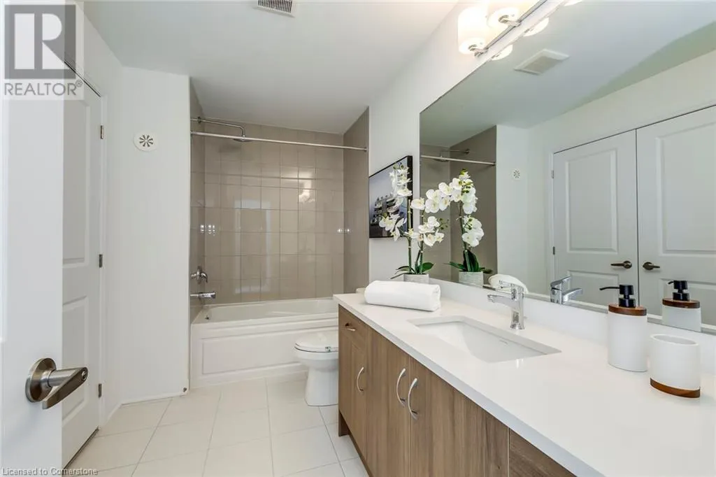 3262 CRYSTAL DRIVE