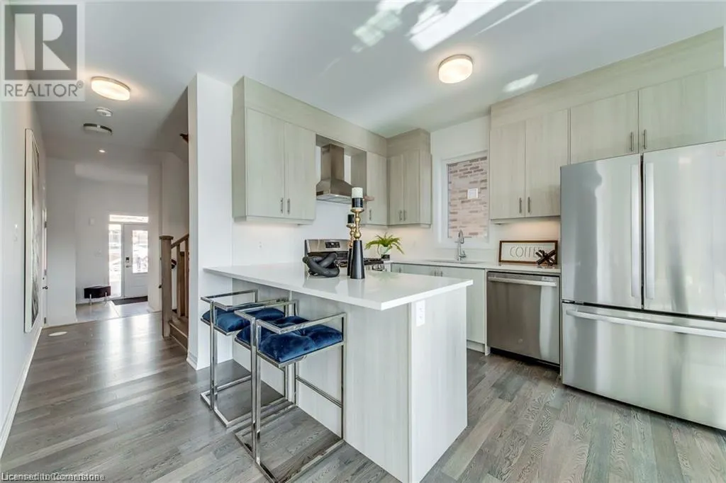 3262 CRYSTAL DRIVE