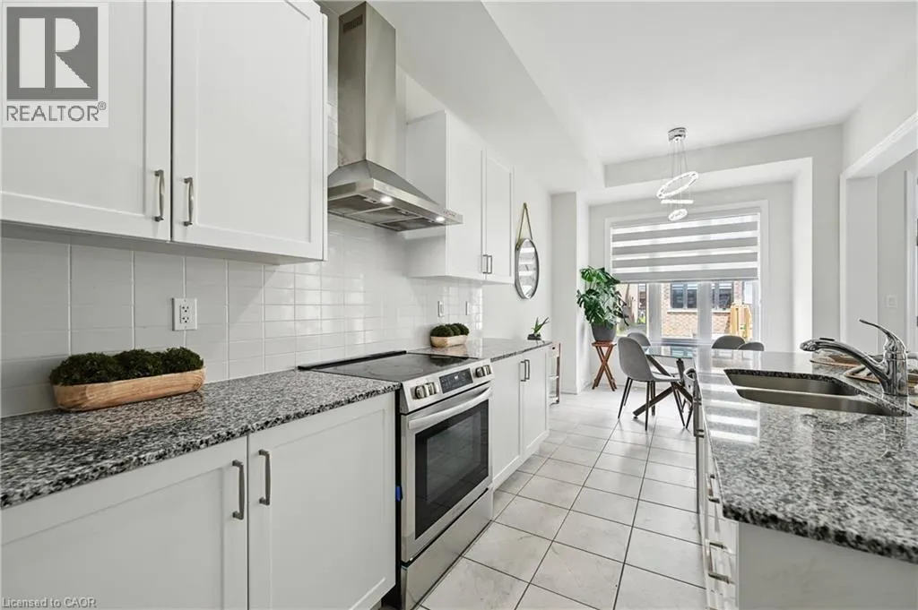 58 WILLIAM CRAWLEY WAY