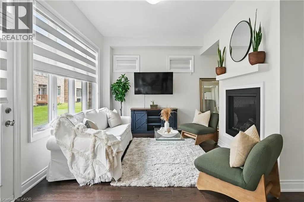58 WILLIAM CRAWLEY WAY