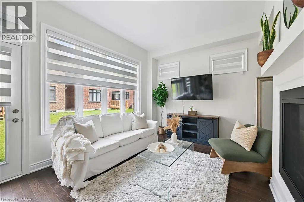 58 WILLIAM CRAWLEY WAY