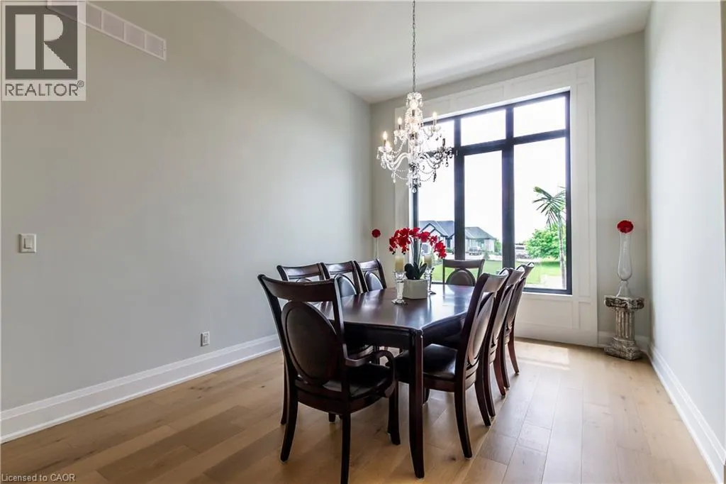 670 BISHOPSGATE Road Unit# 9, #9