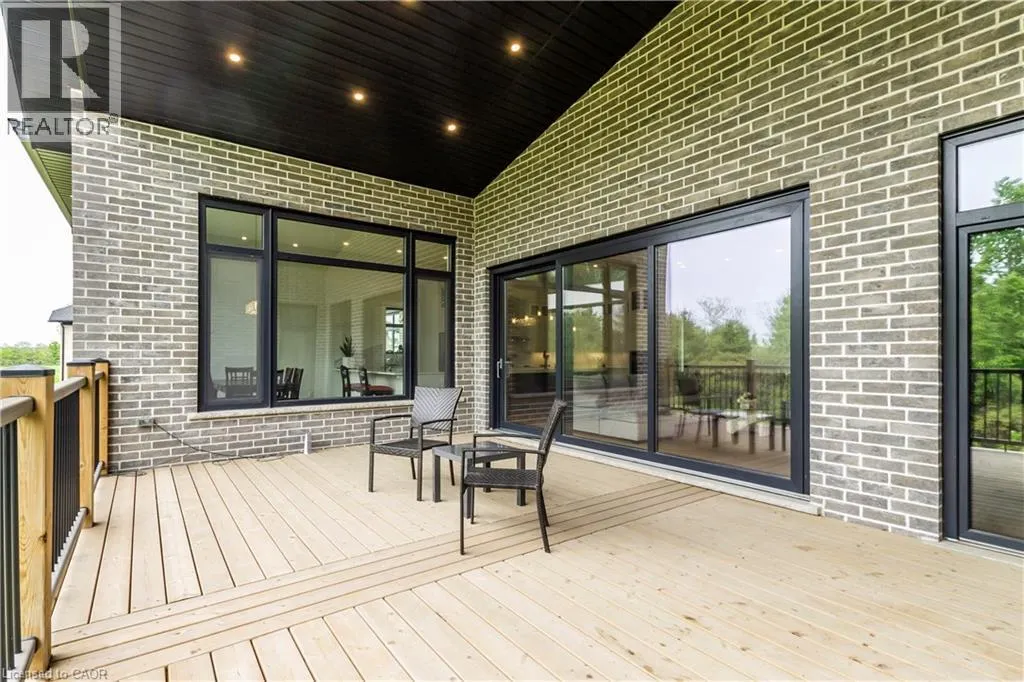 670 BISHOPSGATE Road Unit# 9, #9
