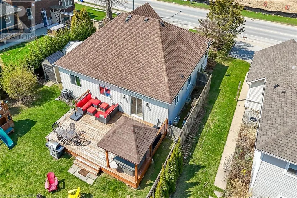 4039 MOUNTAIN Street