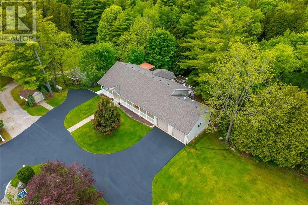 1323 8TH CONCESSION Road W