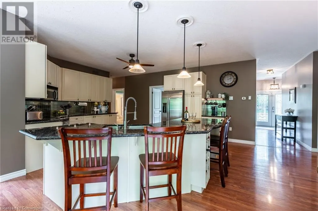 1323 8TH CONCESSION Road W