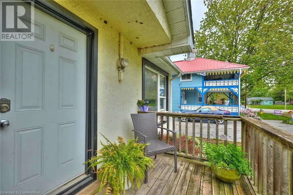 14 BETTS Avenue