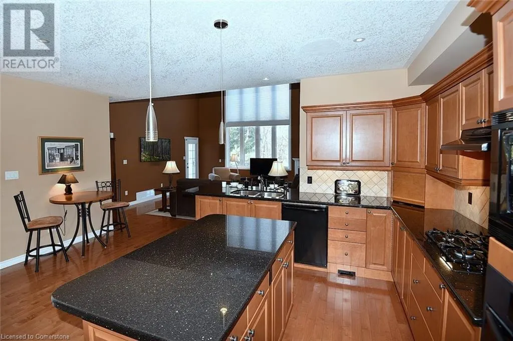 182 VALRIDGE Drive