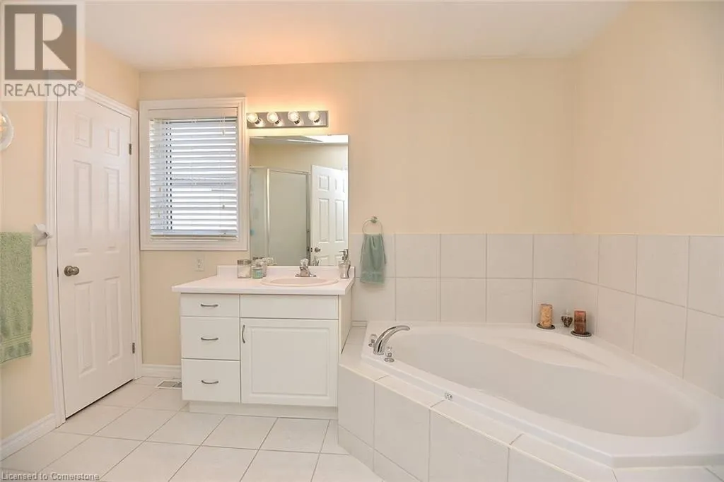 182 VALRIDGE Drive