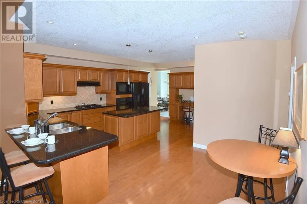 182 VALRIDGE Drive