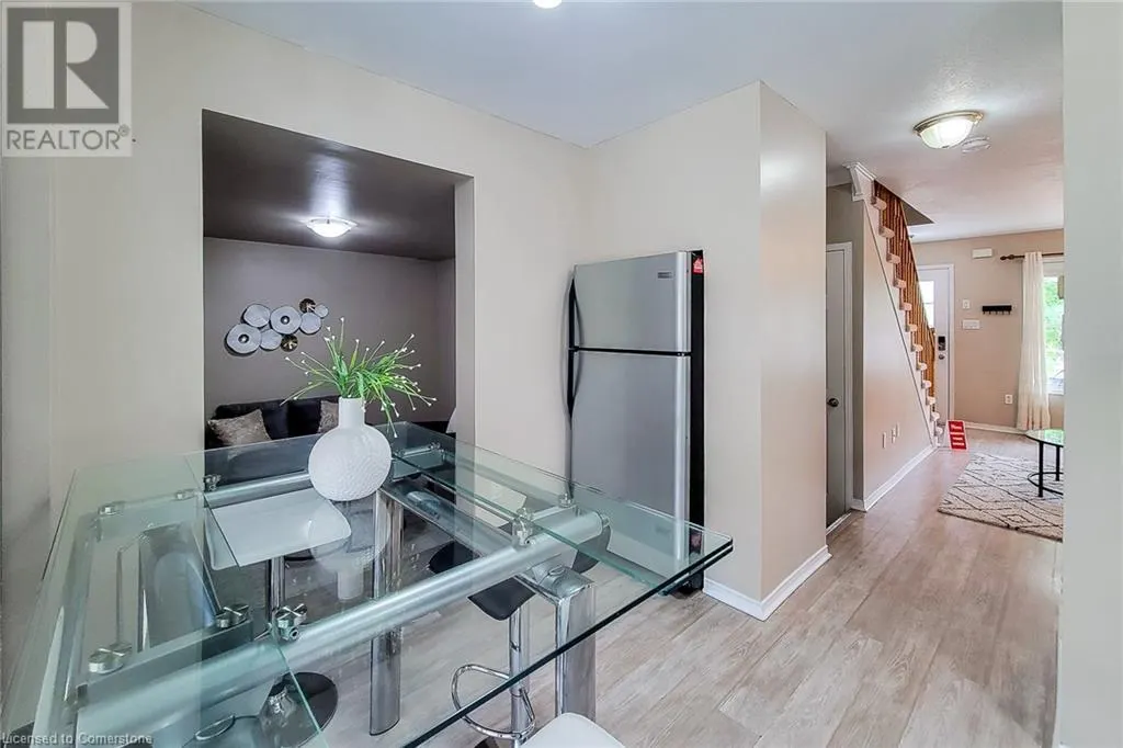 55 CLEGHORN Drive