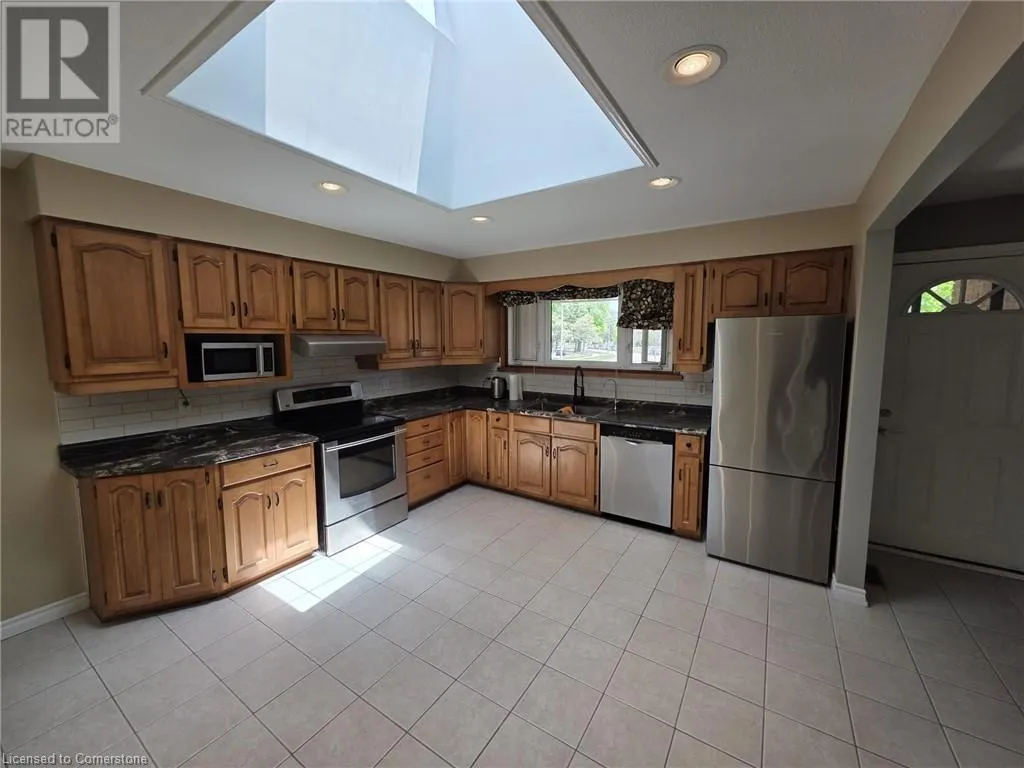 37 MONTCALM Drive