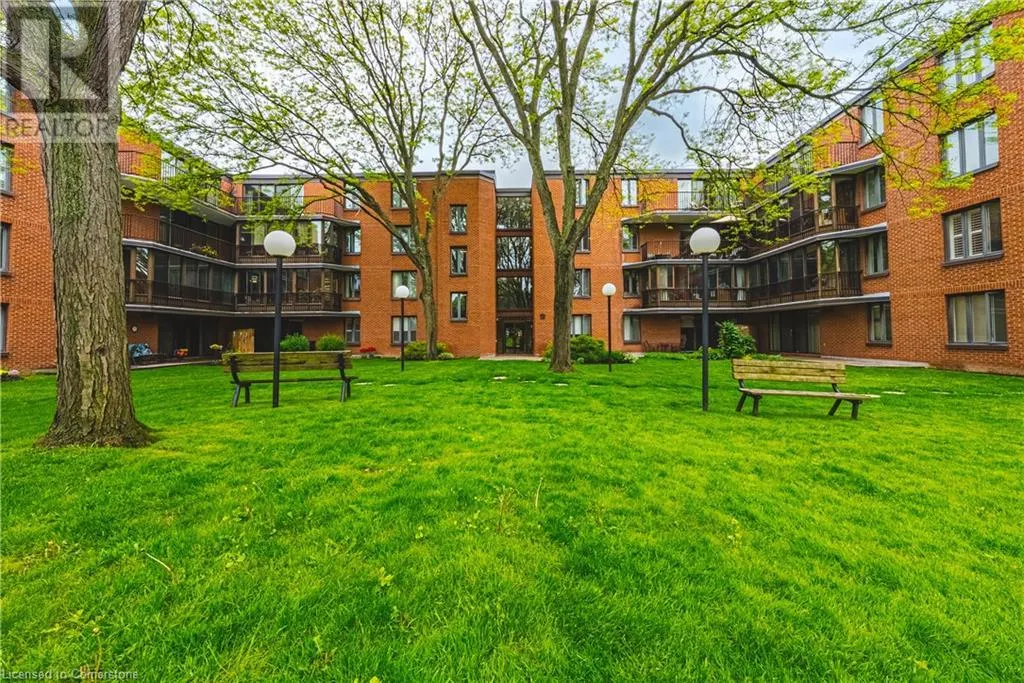 150 WILSON Street Unit# 215, #215