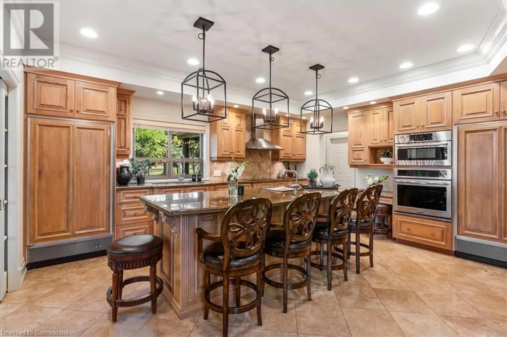 90 RIDGE Road W
