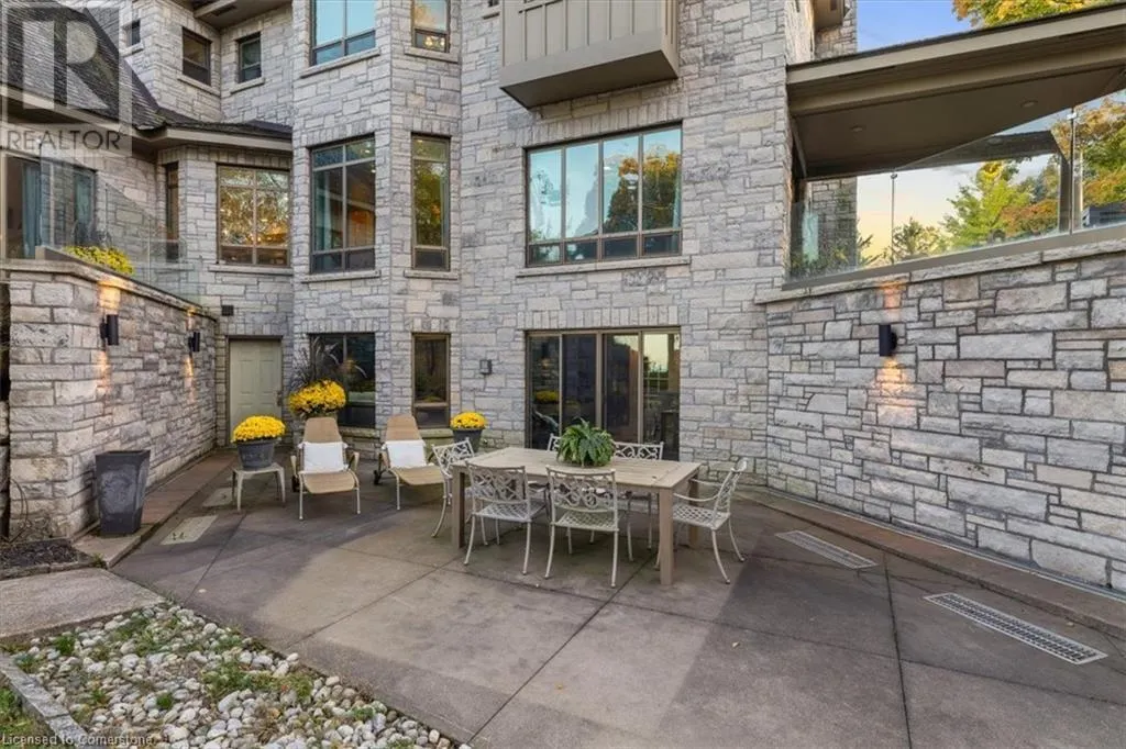 90 RIDGE Road W