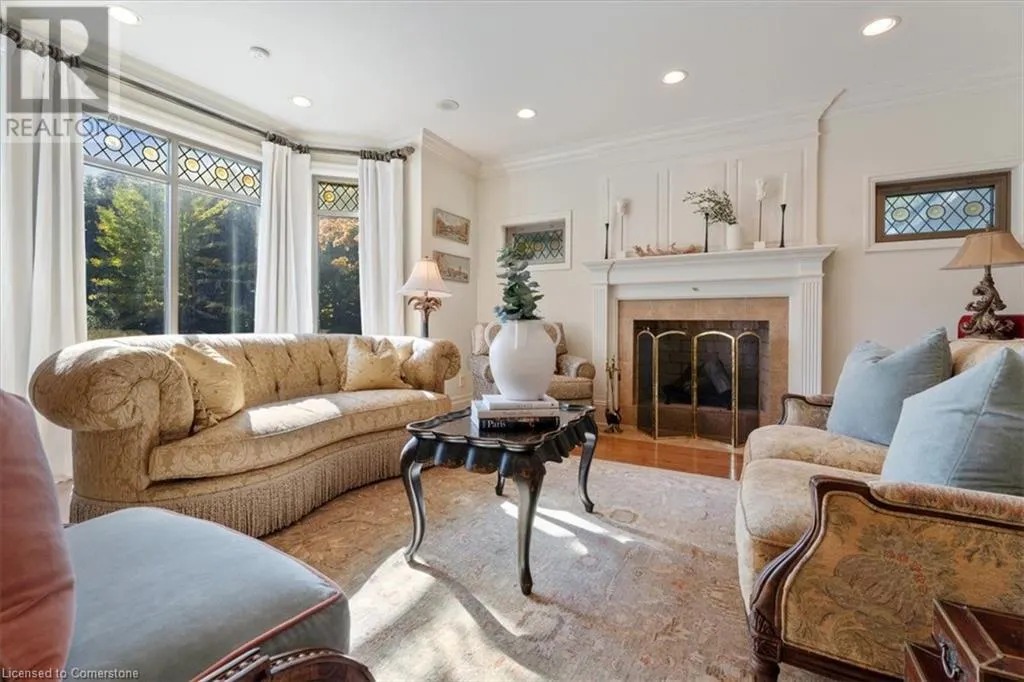 90 RIDGE Road W