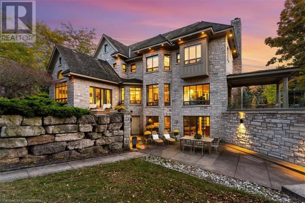 90 RIDGE Road W