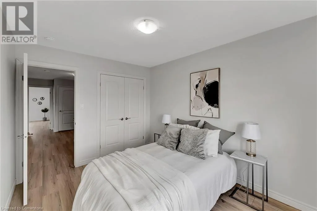 98 SHOREVIEW Place Unit# 18, #18