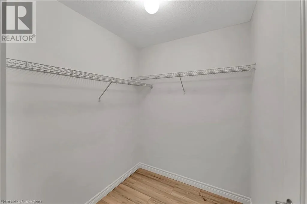 98 SHOREVIEW Place Unit# 18, #18