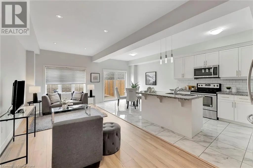 98 SHOREVIEW Place Unit# 18, #18