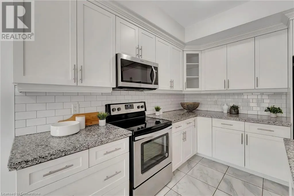 98 SHOREVIEW Place Unit# 18, #18