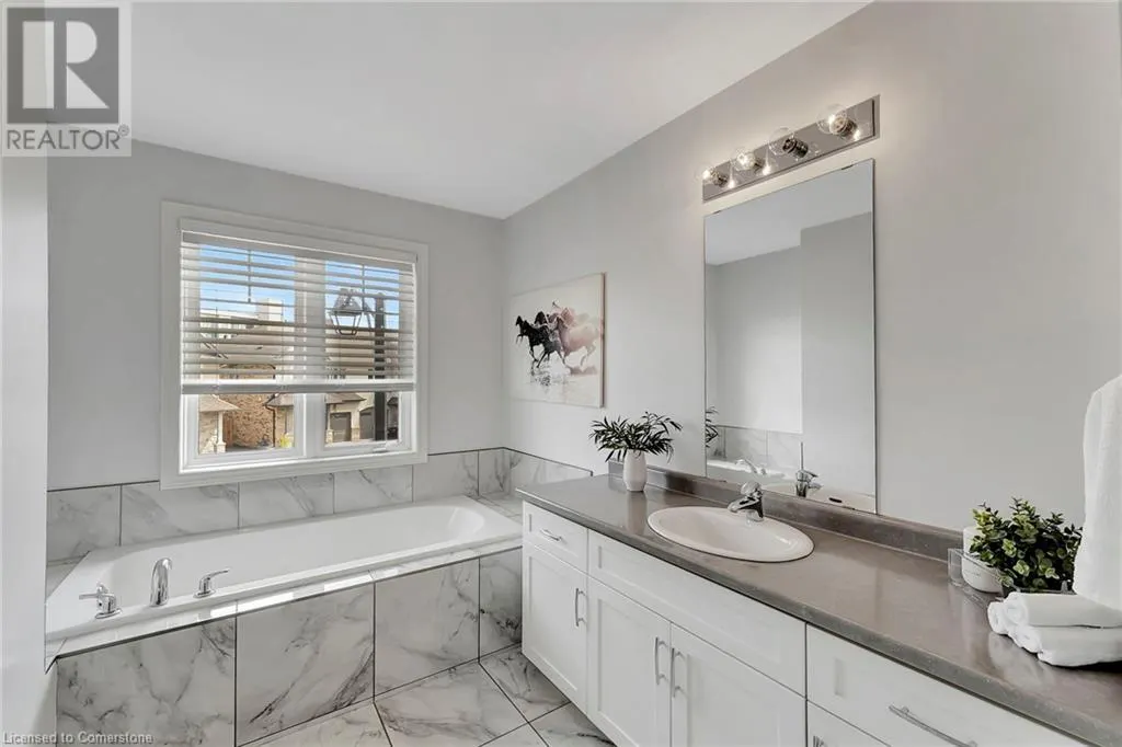 98 SHOREVIEW Place Unit# 18, #18