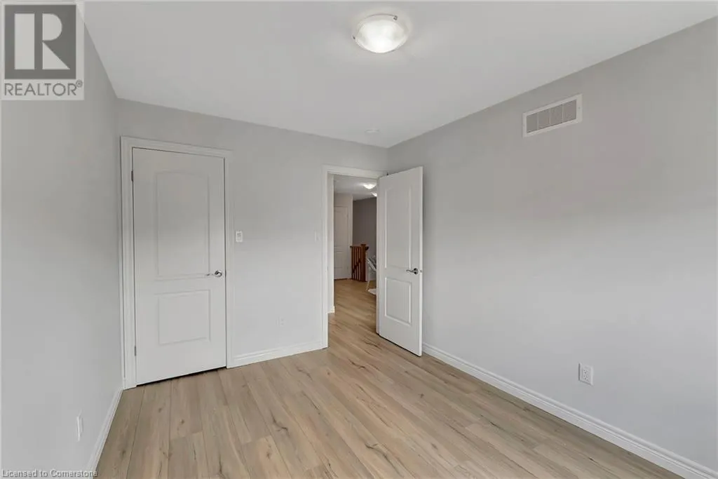 98 SHOREVIEW Place Unit# 18, #18