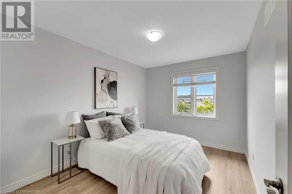 98 SHOREVIEW Place Unit# 18, #18