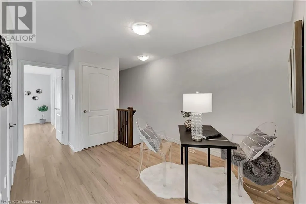 98 SHOREVIEW Place Unit# 18, #18