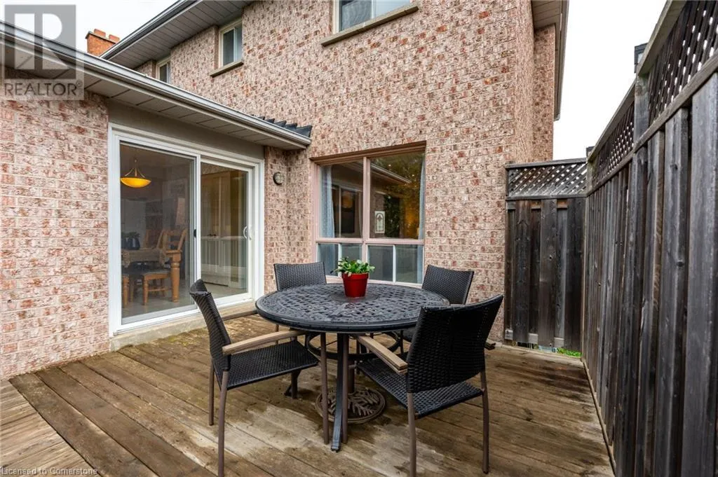 38 FELLOWES Crescent