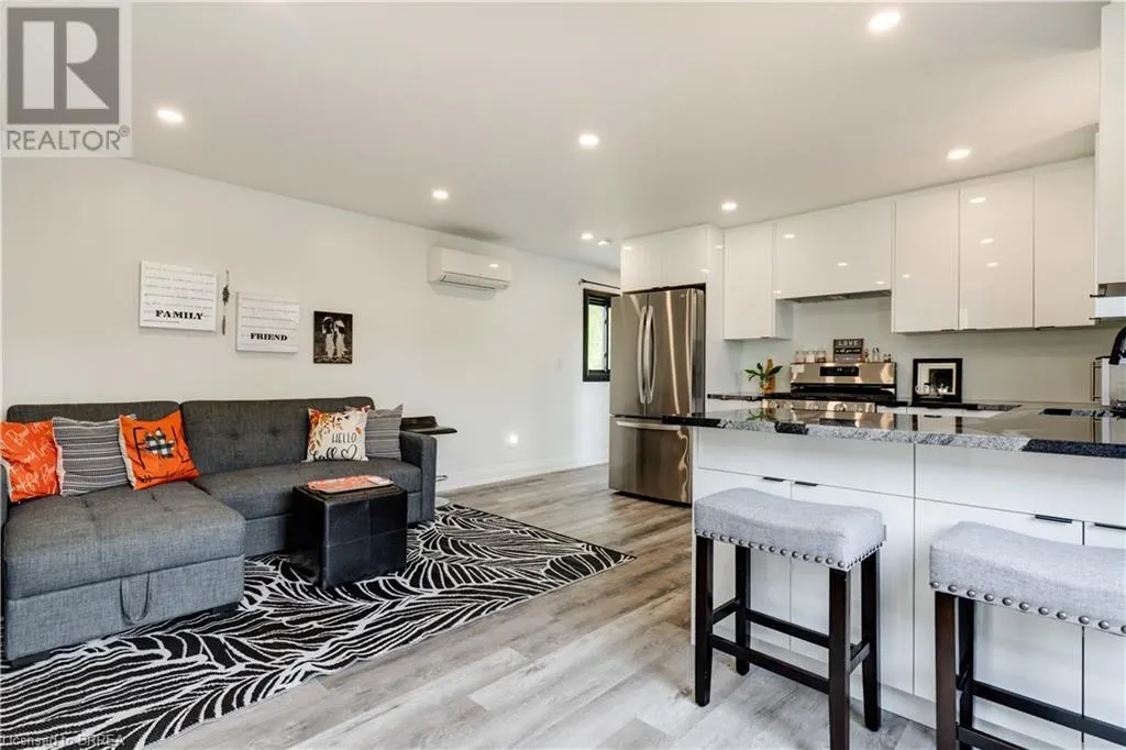 99 FOURTH CONCESSION Road Unit# 4, #4