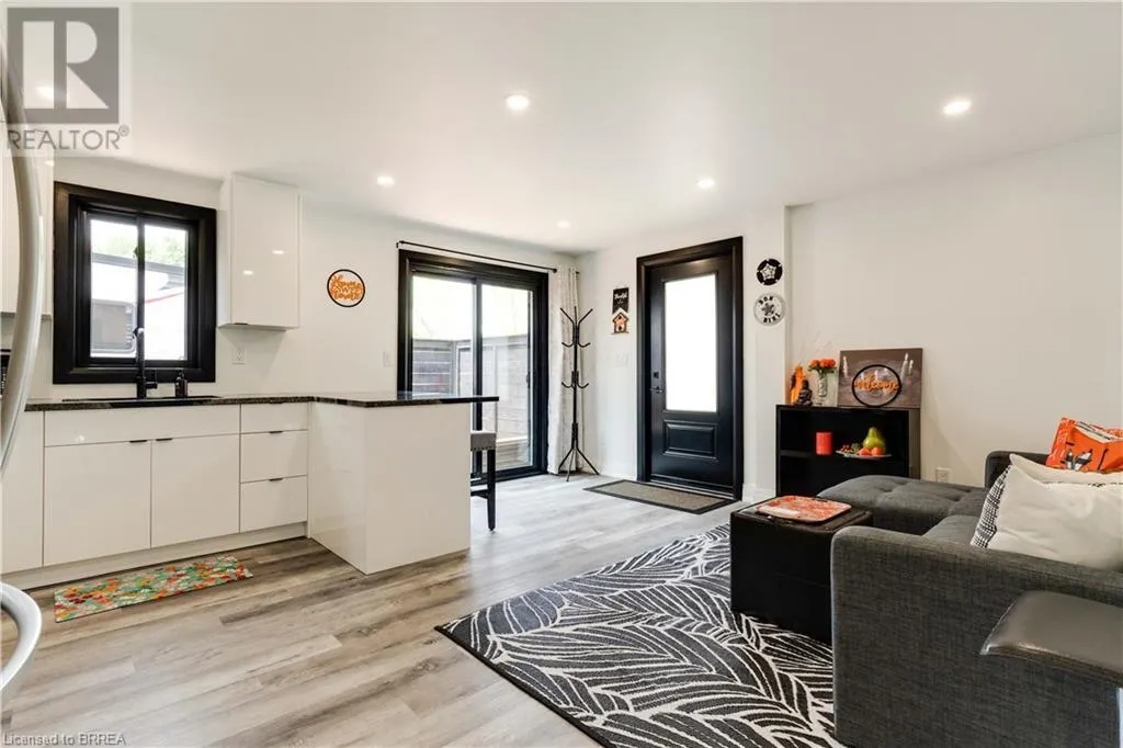 99 FOURTH CONCESSION Road Unit# 4, #4