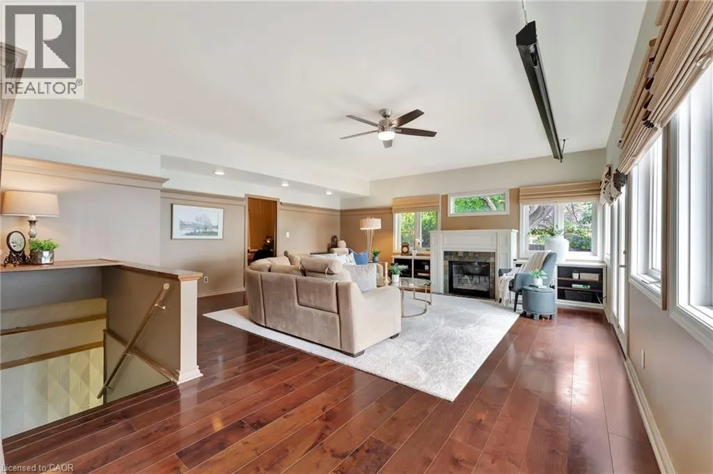 5 ORCHARD Crescent