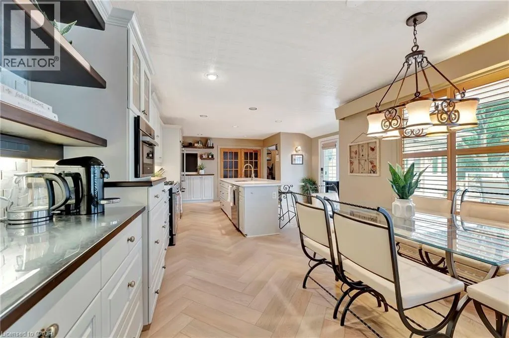 5 ORCHARD Crescent