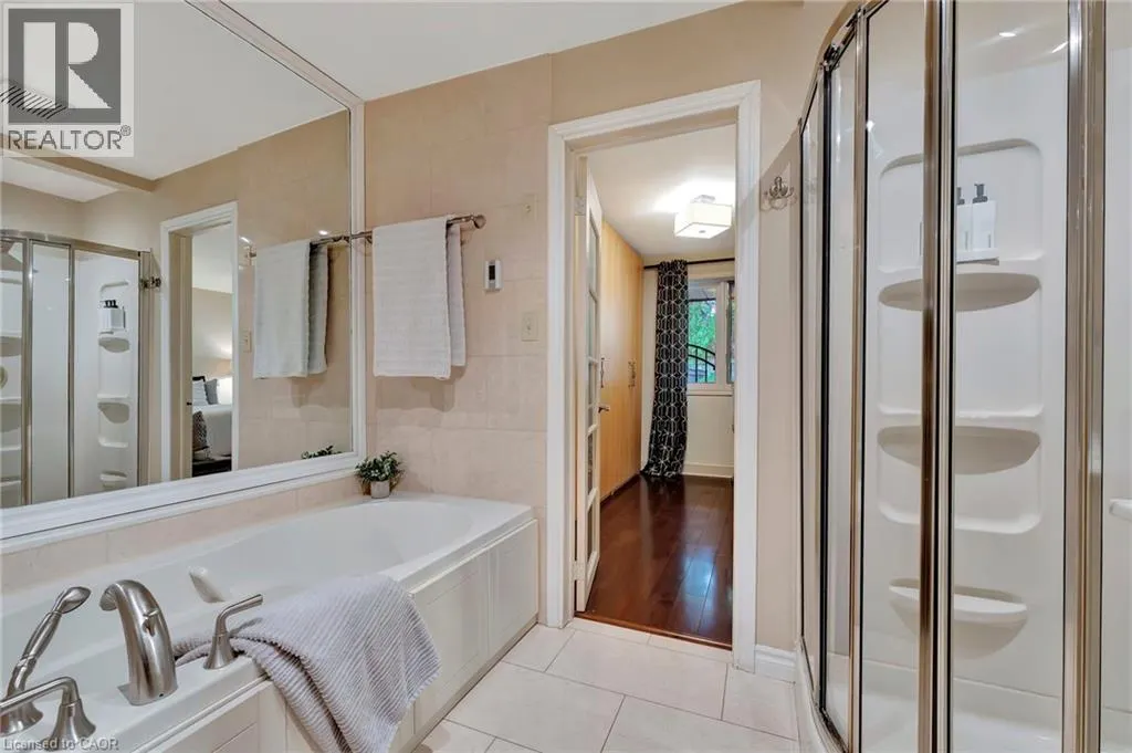 5 ORCHARD Crescent