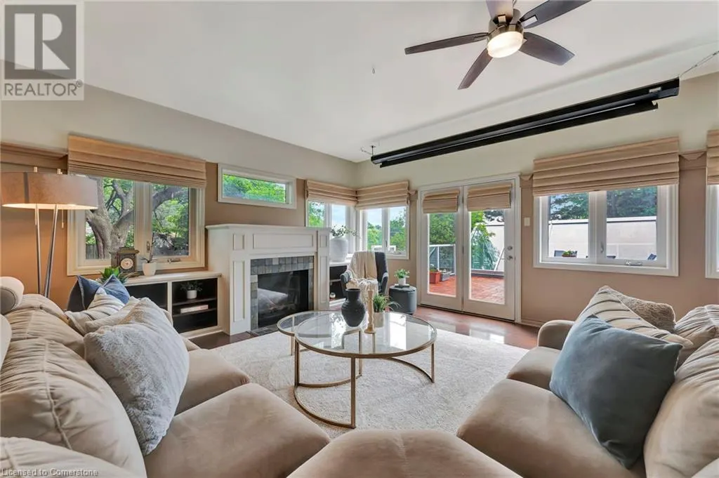 5 ORCHARD Crescent
