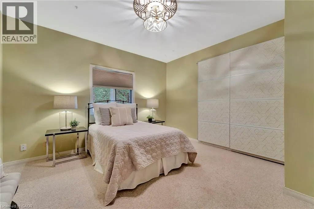 5 ORCHARD Crescent