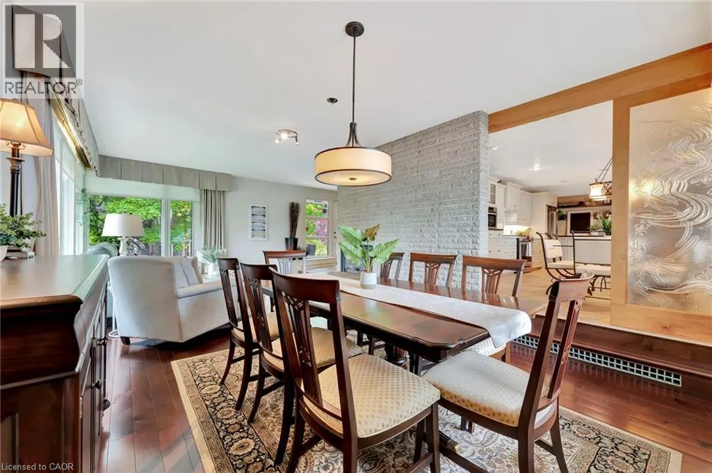 5 ORCHARD Crescent