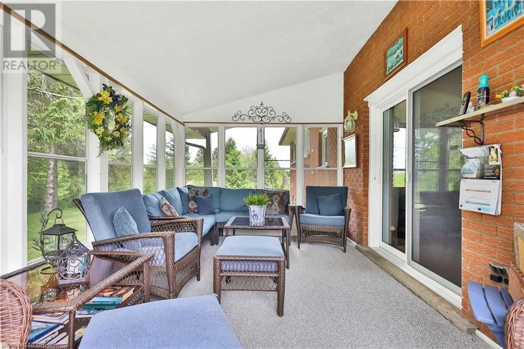 167 GOVERNORS Road E