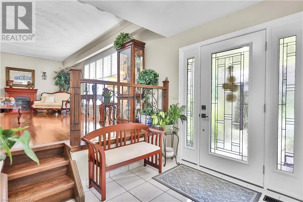 167 GOVERNORS Road E