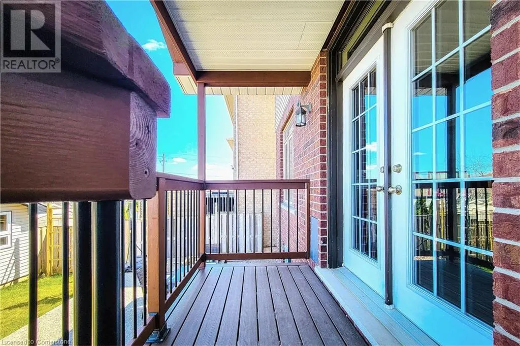 50 BANKFIELD Crescent