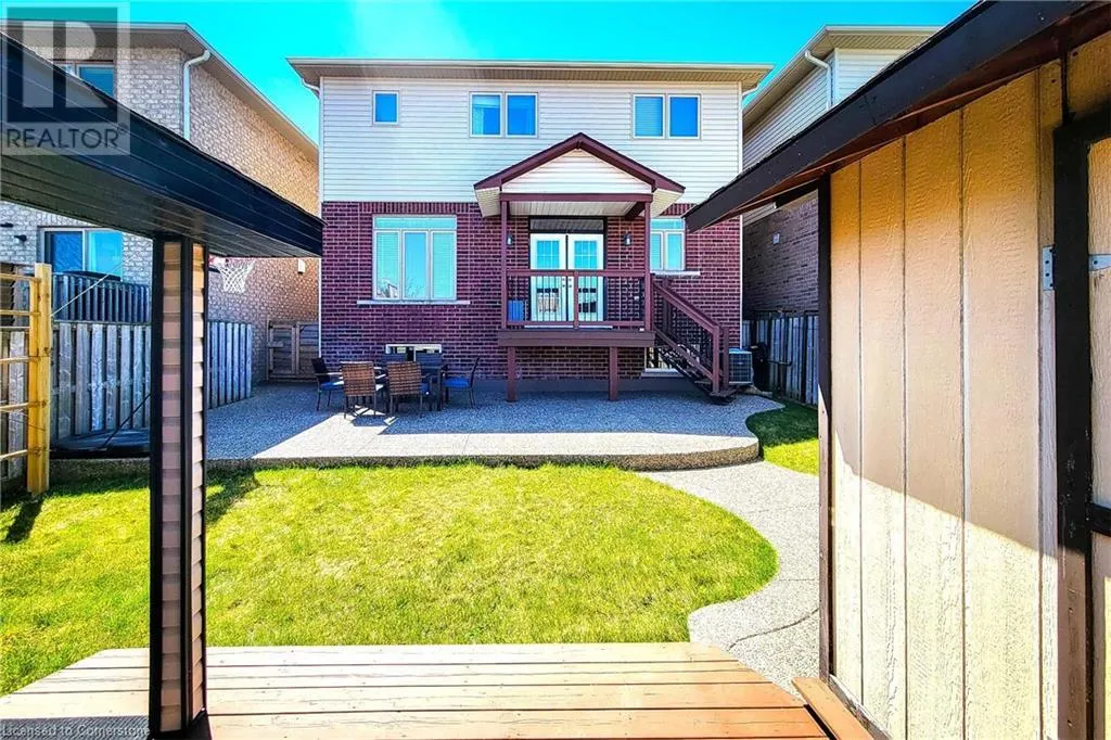 50 BANKFIELD Crescent