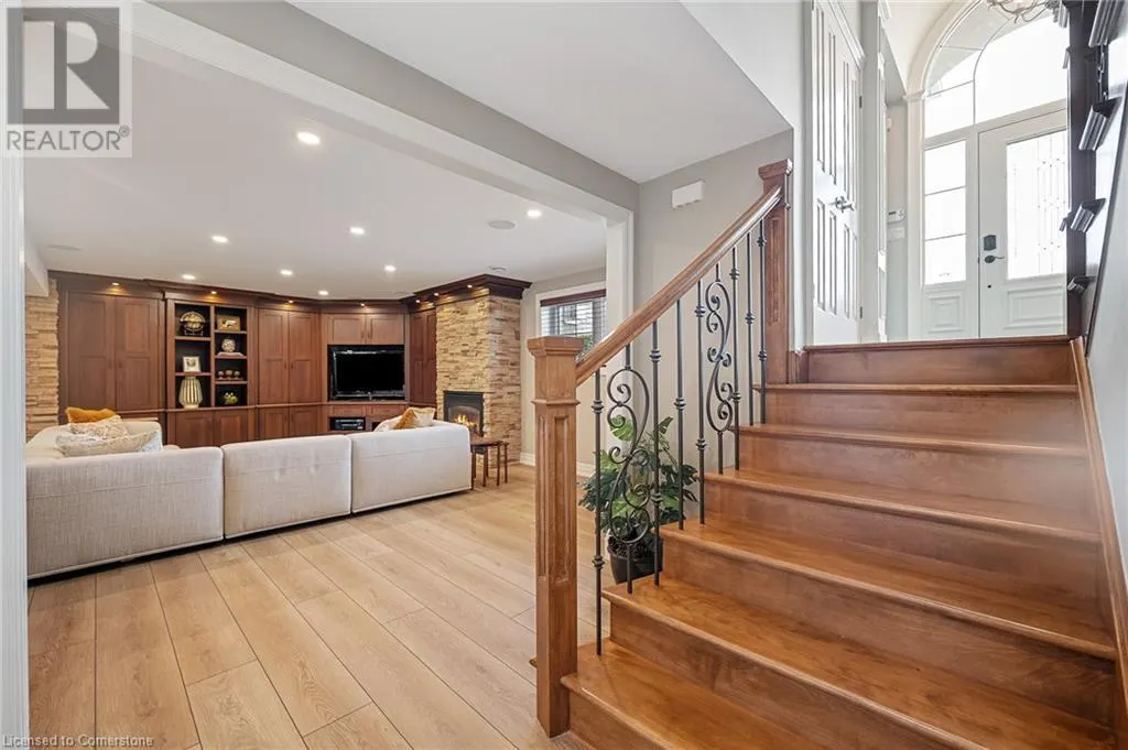 4618 SANDY COVE DR Drive